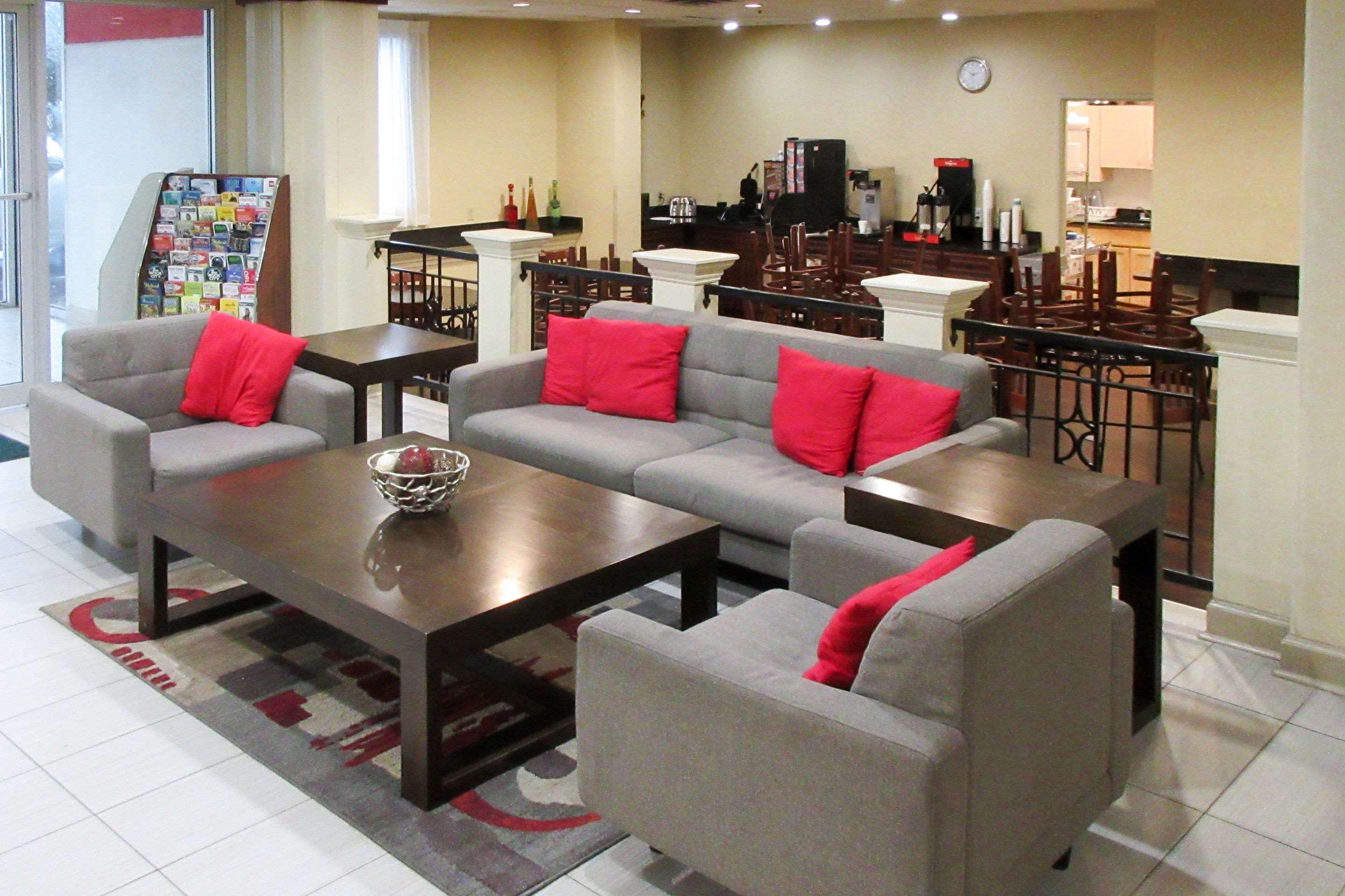 Quality Suites Atlanta Airport East Forest Park Exterior foto