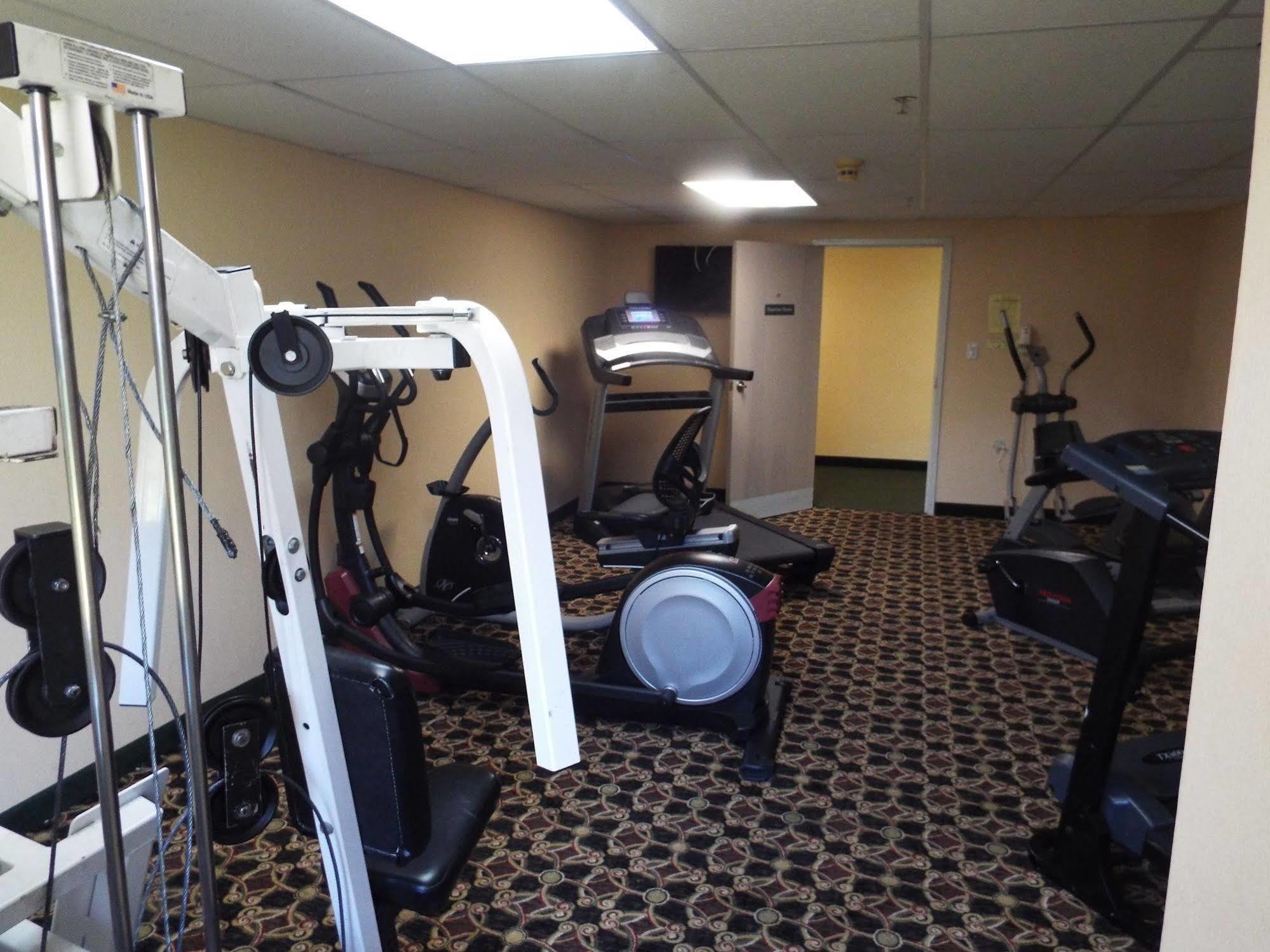 Quality Suites Atlanta Airport East Forest Park Exterior foto